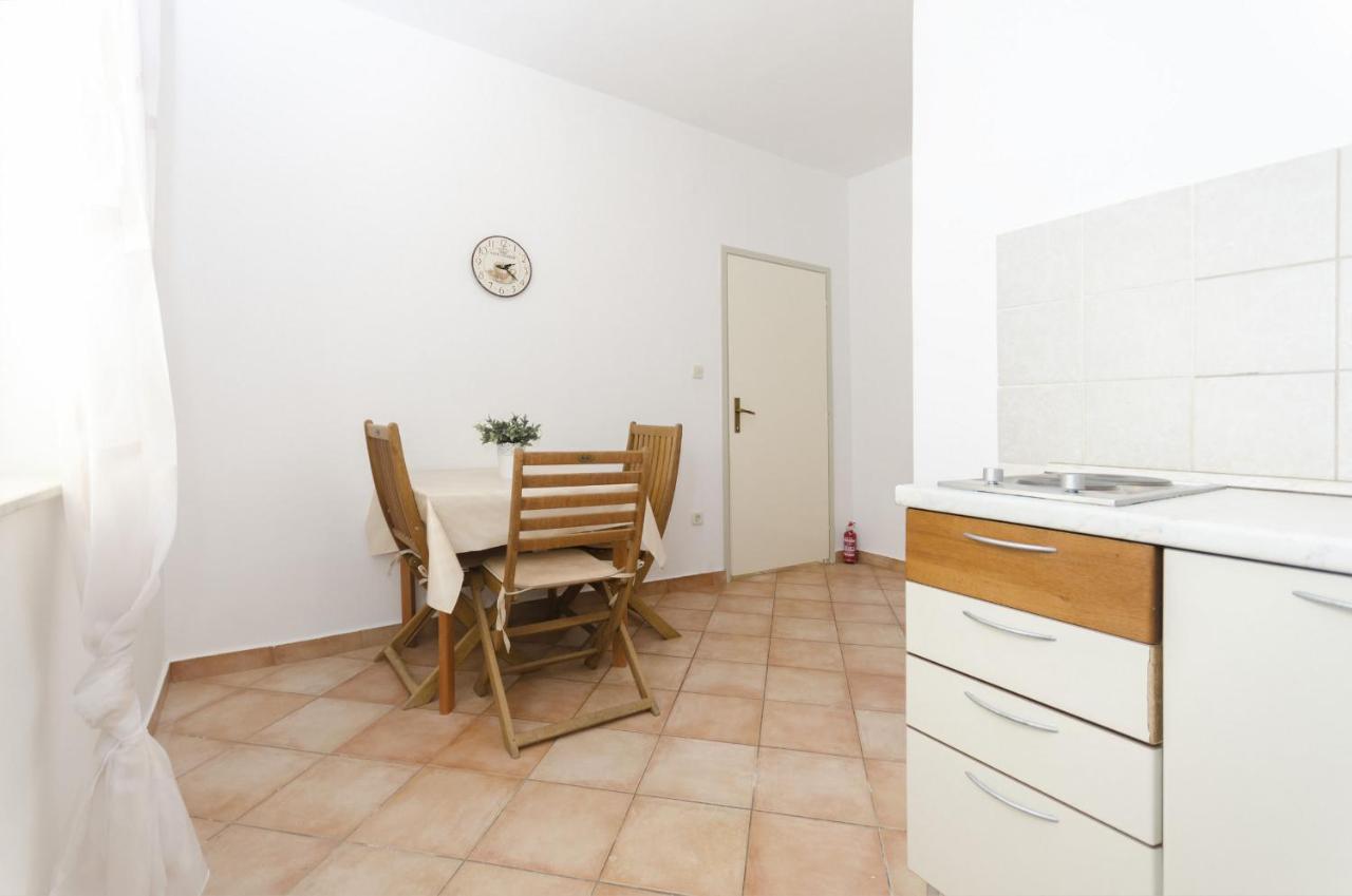 Apartments Karolina فوديس المظهر الخارجي الصورة