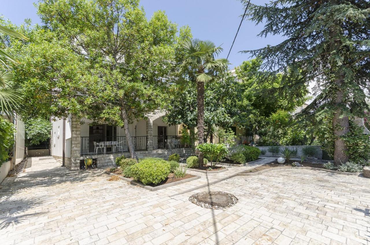 Apartments Karolina فوديس المظهر الخارجي الصورة